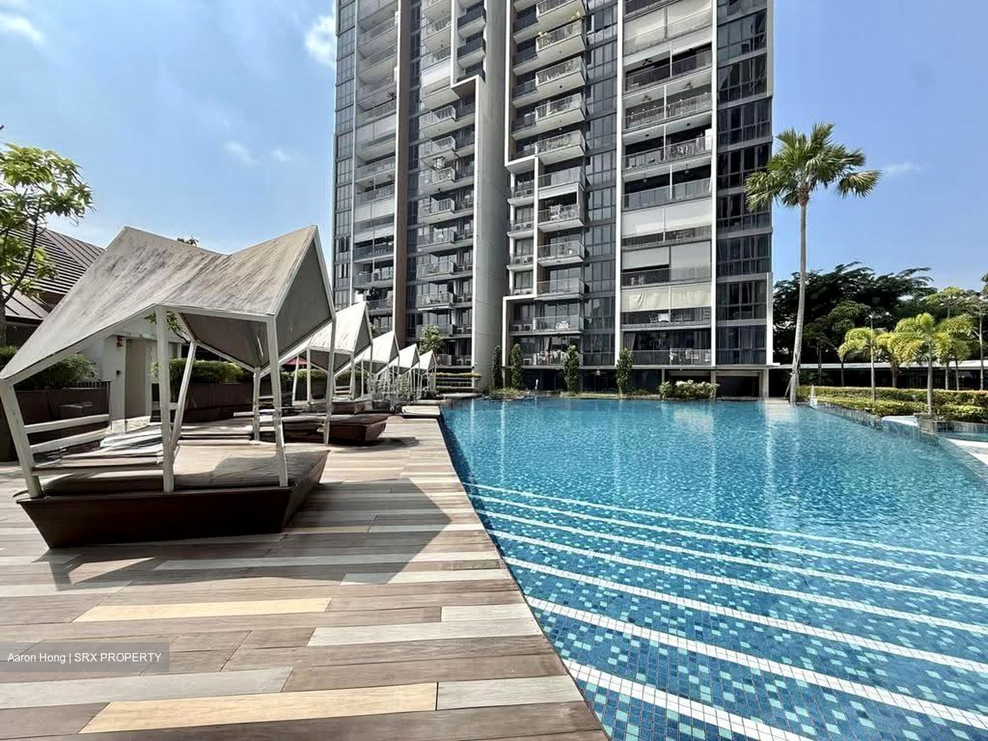 Sennett Estate (D13), Apartment #612136001